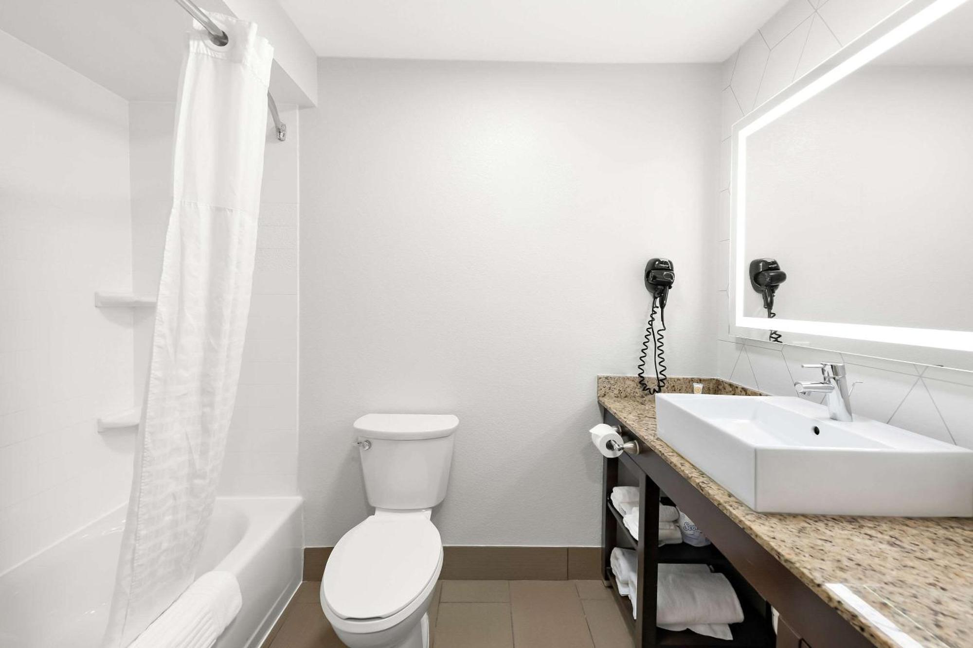 Comfort Suites קולומבוס מראה חיצוני תמונה