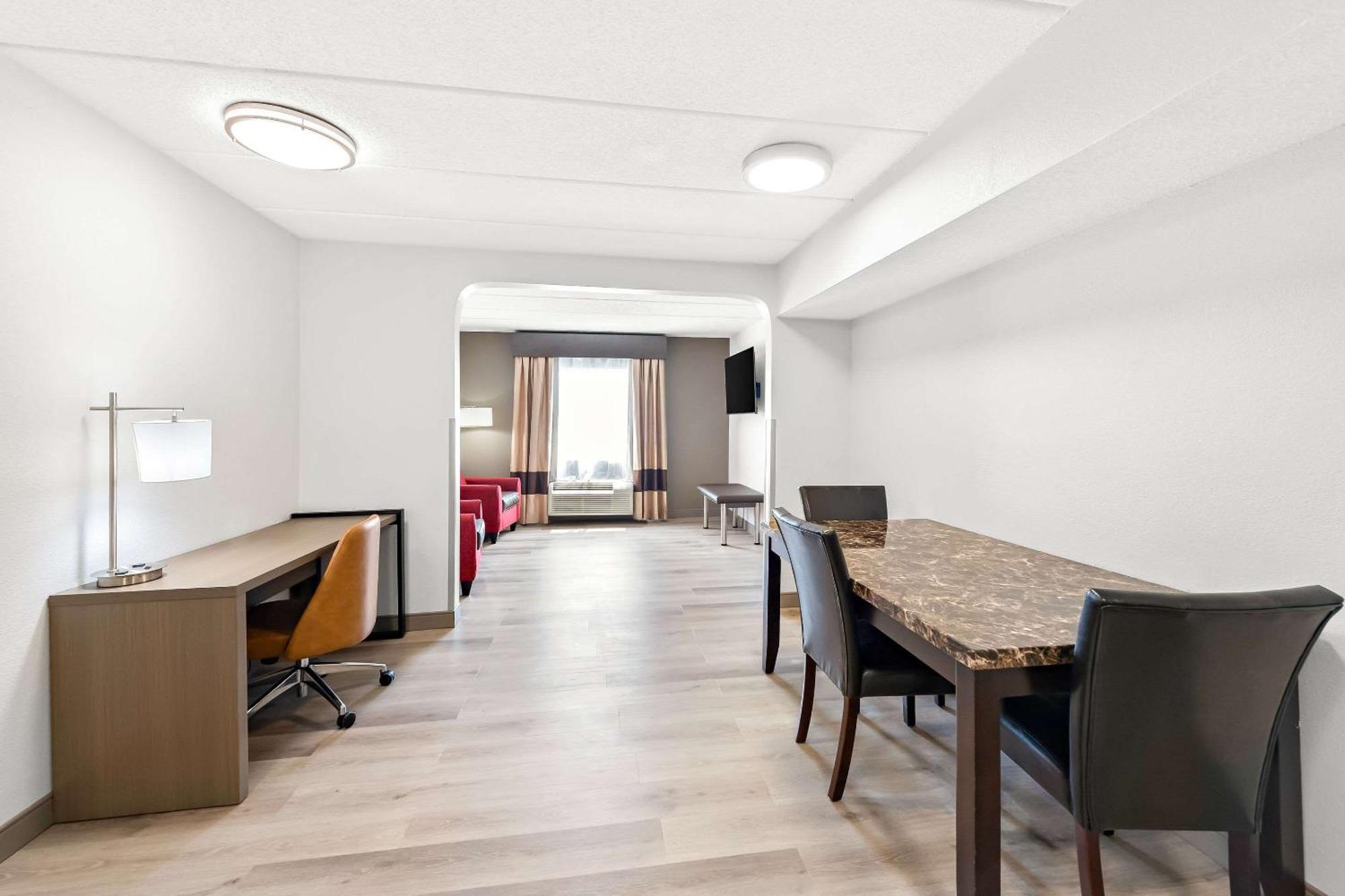 Comfort Suites קולומבוס מראה חיצוני תמונה