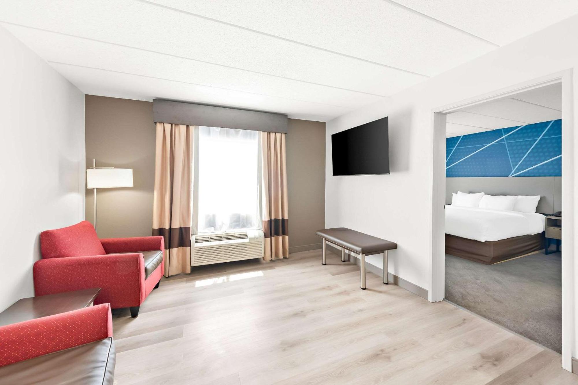 Comfort Suites קולומבוס מראה חיצוני תמונה