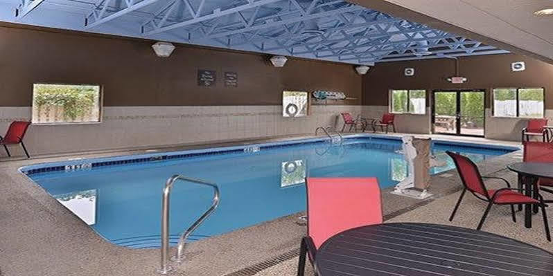 Comfort Suites קולומבוס מראה חיצוני תמונה